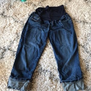Maternity Blue washed cuffed capris